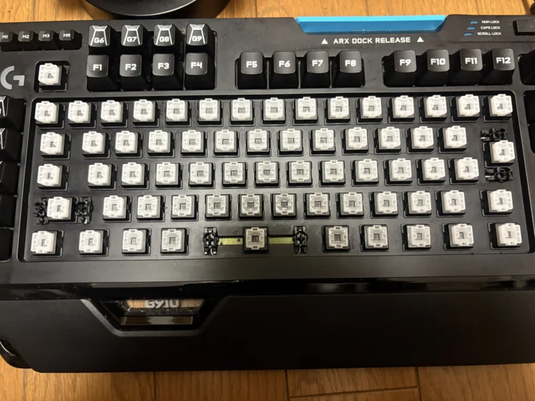 綺麗になったキーキャップ無しのキーボードの写真